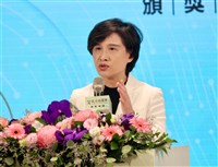 8離岸風場完工併網　鄭麗君：續強化風電金融支持