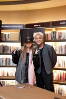 大馬歌手菲道爾來台會歌迷　陳華喬裝現身送驚喜