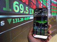 台股跌131點保住30800點　台積電跌20元失守1700元