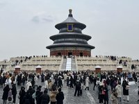 北京下起2026年首場雪  官方倡愛國衛生組織鏟雪志工