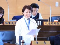 土方遭指為穢物　盧秀燕：失言官員應道歉