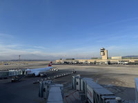 川普將出席達沃斯論壇　蘇黎世機場成航空迷熱點