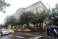 軍警防彈背心採購防弊　最高檢提應依國安法管制