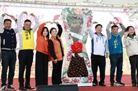 南投國姓咖啡節登場　品咖啡採草莓體驗食農教育