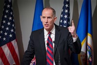 美聯邦人員明州移民執法2死　共和黨州長參選人退出黨內初選