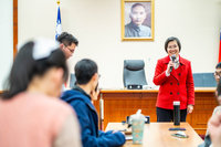 遭傳拍桌、曾承諾不選縣長等　徐欣瑩：與事實不符