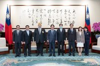 賴總統接見美國退伍軍人協會總會長　盼持續深化合作