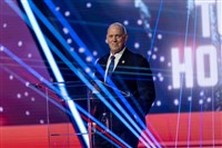 美執法人員開槍再釀死引公憤　川普派邊境沙皇親赴明尼蘇達州