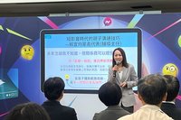 管孩子玩3C身教難　專家建議「能聊、給陪」氛圍