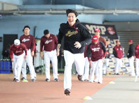 林立與桃猿簽8年約　強調「時機點」和熟悉感