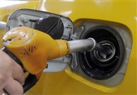 中油：2日起汽油漲3角　95無鉛每公升28.9元