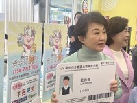 台中有鈣讚計畫提供學童鮮奶　盧秀燕視察模擬演練