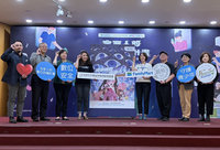 青少年每天用3C逾7小時　民團推數位素養漫畫