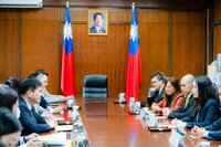 接見歐總回國團　林佳龍勉連結台歐提升台灣影響力