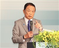 日本眾議員當選人平均54歲　麻生太郎85歲最年長