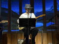 壞特藉冥想找到平靜　最新力作Namaste獻給印度