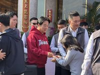 賴總統屏東發福袋　提支持產業升級發展經濟