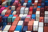 川普關稅加AI熱潮　美國自台灣進口額數十年來首超中國