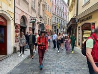 為流亡青年踏上烏克蘭 陶亞倫「盲流計畫」展出