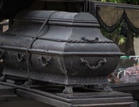 日本棺材冥想掀風潮　藉覺察死亡反思生命意義