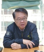 從投手丘到立法院　吳秉叡40年棒球魂走從政路