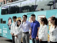 李四川傳10日離職投入選戰　黃國昌：百分百尊重