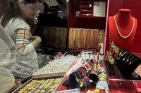 台銀：中東局勢緊張　推升金價挑戰每盎司5500美元