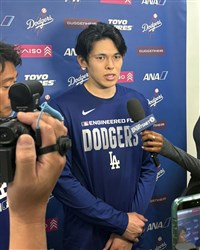 佐佐木朗希在311地震痛失至親　於道奇春訓地憶家鄉