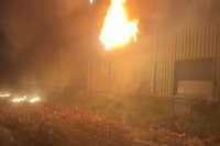 台南將軍工廠火災　冒大量火煙幸未釀傷亡