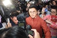 被檢舉罷免期間誣陷北市黨部　李孝亮：會出席說明