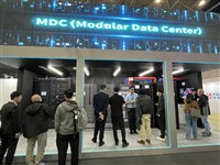 鴻海：今年營運強勁成長　AI機櫃出貨看倍增