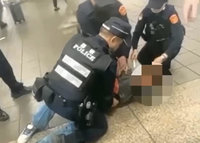 捷運北車男子吼叫遭拒載起爭執　捷警管束送辦