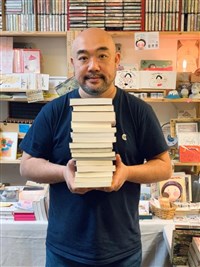 香港書店賣黎智英傳記負責人被捕  社會再問紅線在哪