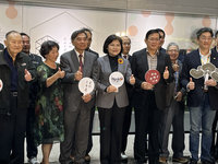 桃園機場櫥窗　展出雲林三秀園140年歷史風華