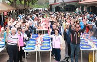 南投梅子節開幕手作脆梅　酸甜香氣四溢