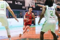 PLG盧峻翔末節強攻12分　領航猿擊退洋基工程