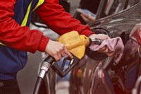 楊金龍：年均油價若漲至100美元　CPI估為1.9%