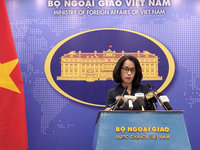 荷莫茲海峽遭封鎖  越南：支持航行自由與安全