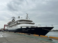 睽違7年台中港迎國際郵輪　盼更多旅客遊中台灣