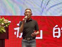 蕭景田回任國民黨彰化黨部主委　謝衣鳯拒任副秘