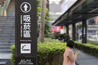 戶外吸菸室設置初步共識　遠離出入口強調通風