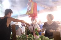 業者稱塑膠袋漲約3成 北市市場處建議解方