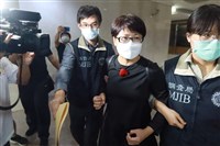 前高雄議員陳信瑜涉詐助理費　檢方訊後40萬交保