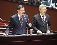 推商用車電動化　卓榮泰：相關補助年底公告範圍擴大