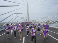 淡江大橋路跑陳世凱鳴笛　7000人參與見證