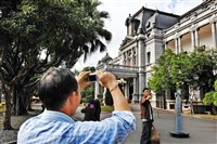 歡慶母親節　台北賓館5/9開放參觀送康乃馨祝福