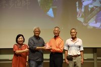 孟宗竹打造空中棧橋　郭守發獲榮譽步道師