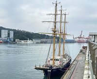 日本籍3桅帆船「未來號」抵基隆　古典船身吸睛