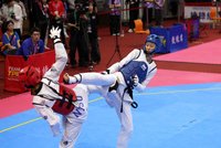 卸下世界冠軍壓力　跆拳道新星劉侑芸全大運奪金