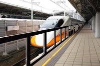 高鐵全面裝設月台門　新竹板橋優先施工